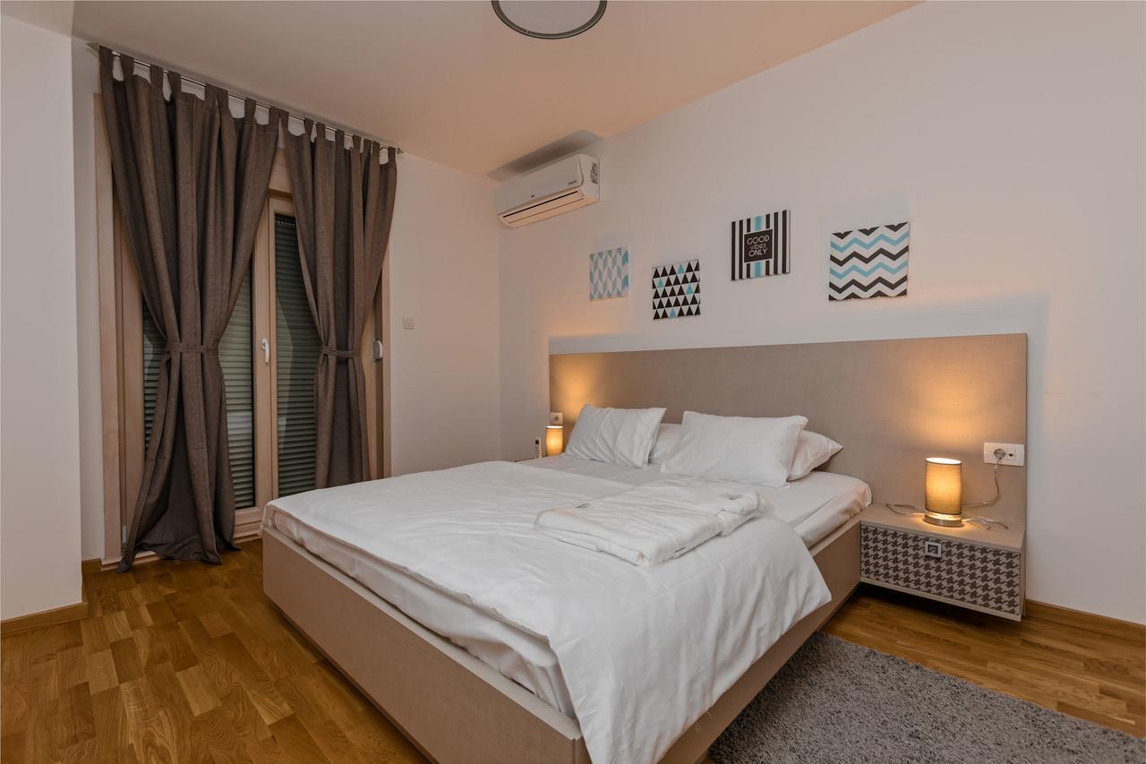Apartments Krug Budva Exterior foto